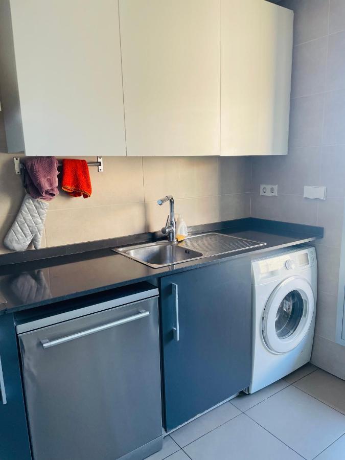 הוספיטלט דה יוברגאט Fira De Barcelona City View Apartment With Garage Parking מראה חיצוני תמונה